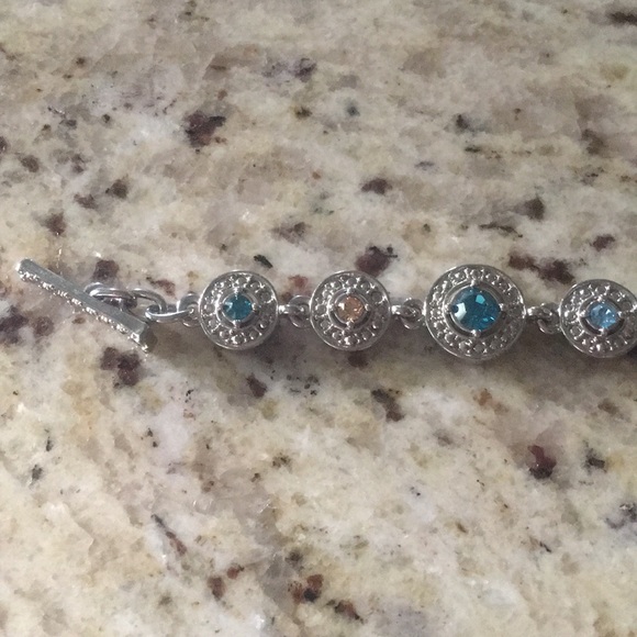 M4M Silver tone Toggle Bracelet w/ colored stones - Picture 3 of 6